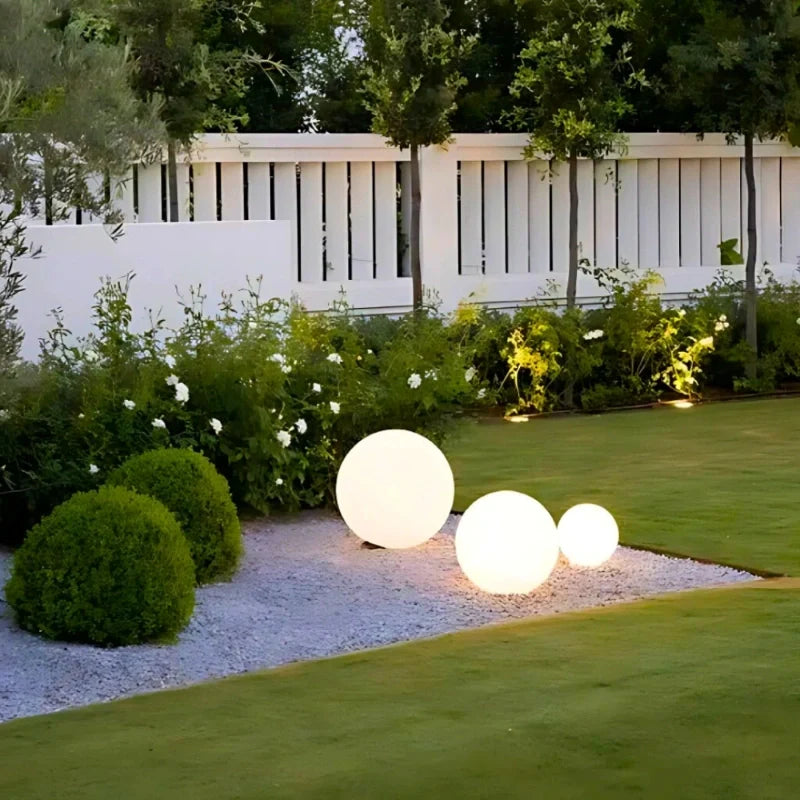Sphère Lumineuse – Éclairage Design Intérieur & Jardin