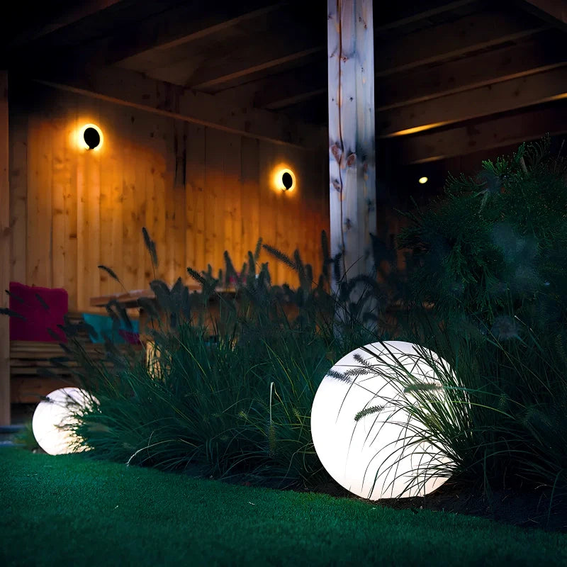 Sphère Lumineuse – Éclairage Design Intérieur & Jardin