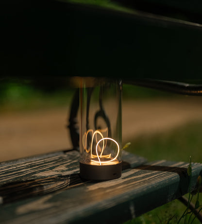 Lampe à faisceau nébuleux