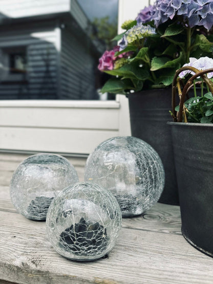 Boules en verre à LED solaires