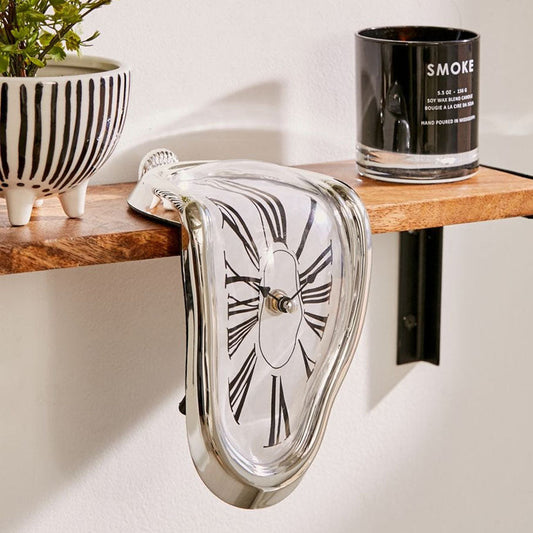 Horloge fondante inspiration Dali