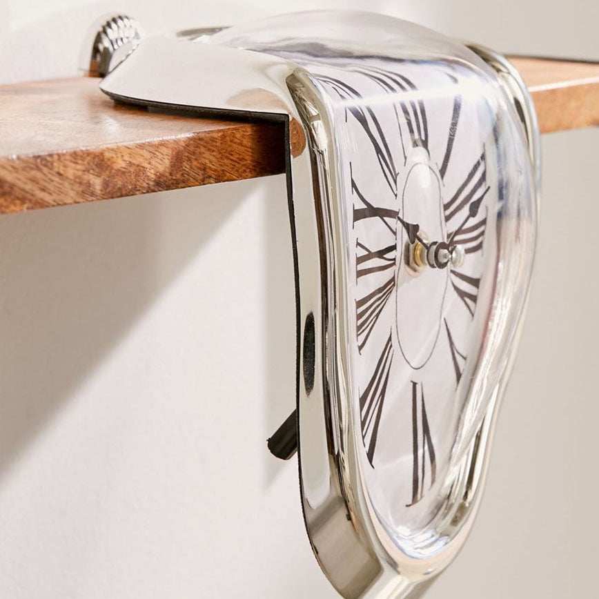 Horloge fondante inspiration Dali